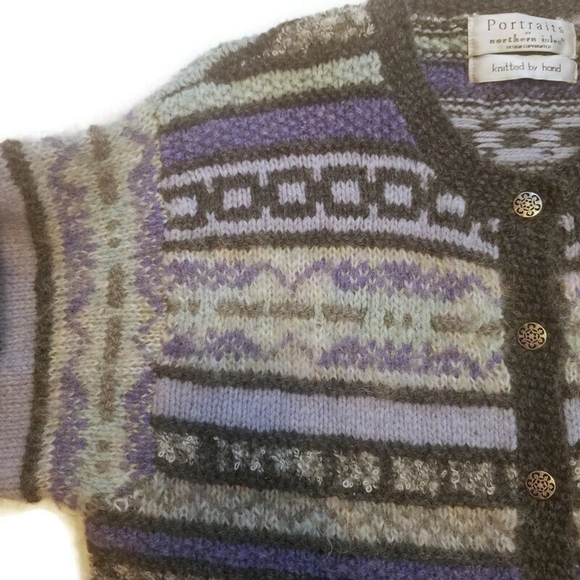 Northern Isles Wool Scottish Cardigan Sweater - Picture 9 of 16